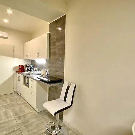 Modern&stylish Studio